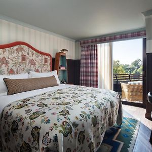 Graduate King Room Balcony River View